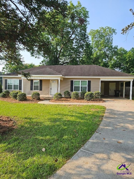101 Azalea Ave, Bonaire, GA 31005