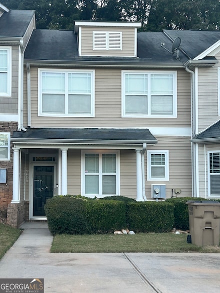 6285 Ellenwood Dr, Rex, GA 30273