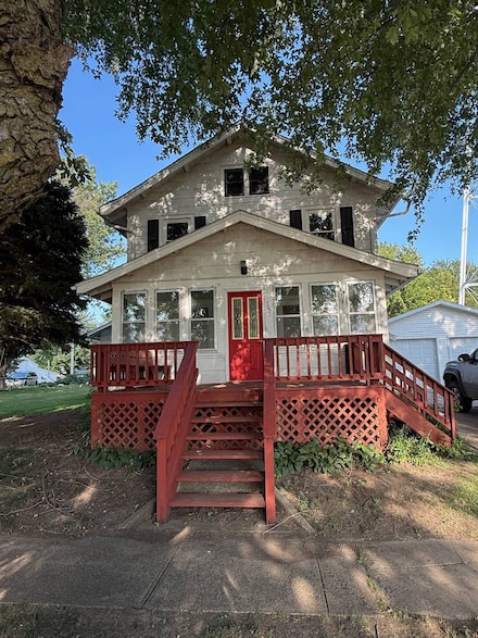 307 S Berwick St, Schaller, IA 51053