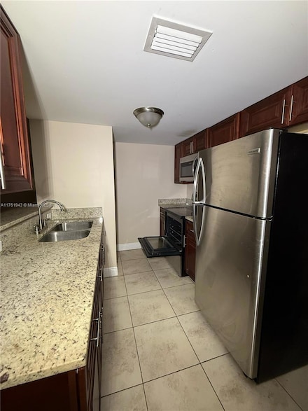 1990 NW 4th Ct Unit 7, Miami, FL 33136