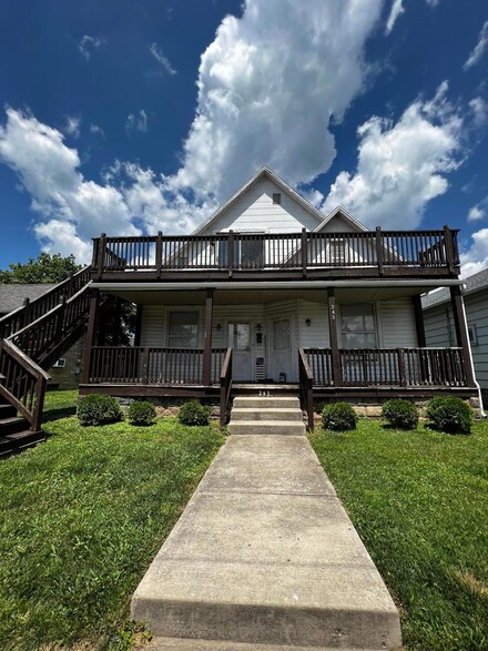 243 Gallagher Ave, Logan, OH 43138