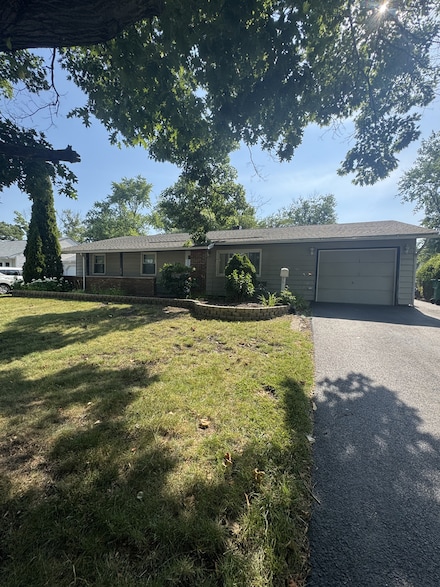 14949 Highland Ave, Orland Park, IL 60462