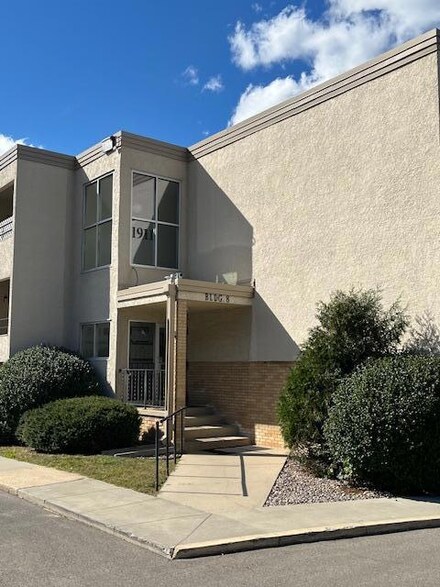 1911 Viking Dr NW Unit 35, Rochester, MN 55901