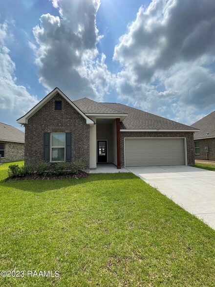 129 Micah Edward Dr, Maurice, LA 70555