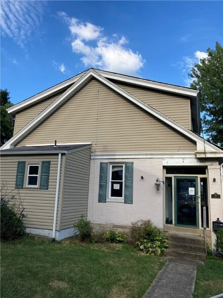 115 Catskill Ave, Pittsburgh, PA 15227