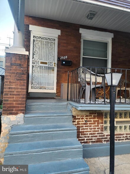 3058 N Bambrey St, Philadelphia, PA 19132