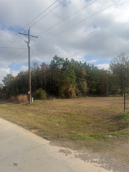 682 Cr 5017, Cleveland, TX 77327