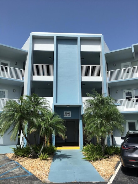 2309 Park Ln Unit 114, Hollywood, FL 33021