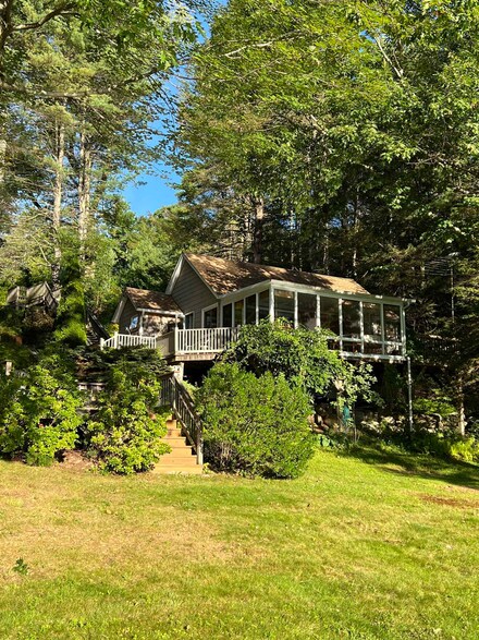 862 W Main St Unit 19, Antrim, NH 03440