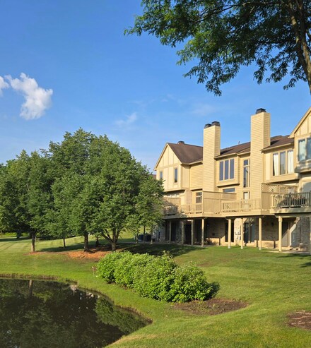 2782 Maitland Dr, Ann Arbor, MI 48105