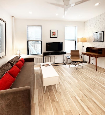32 Jones St Unit 2 D, New York, NY 10014
