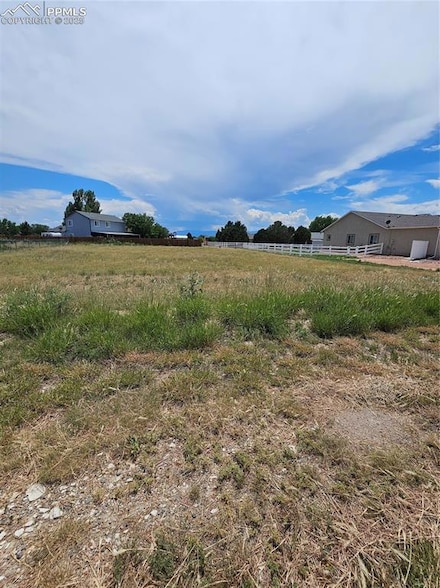 242 W Calle de Camelia Dr, Pueblo West, CO 81007