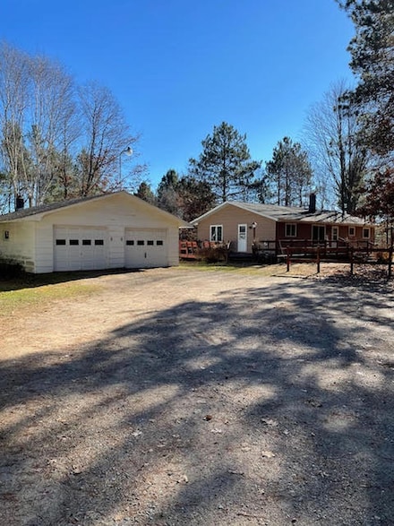 4052 Fox Farm Ln, Rhinelander, WI 54501