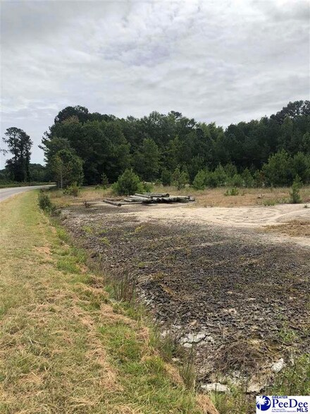 2710 Saint Beulah Rd, Florence, SC 29506