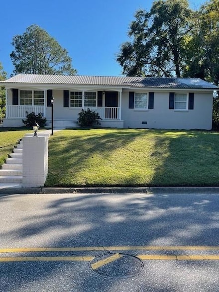 615 Holly Dr, Eufaula, AL 36027
