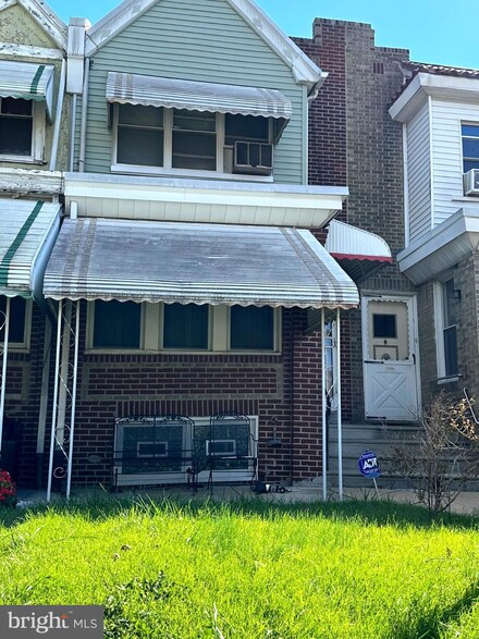2226 E Washington Ln, Philadelphia, PA 19138