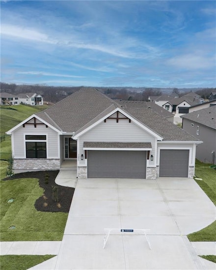 13616 Clover Ct, Kearney, MO 64060