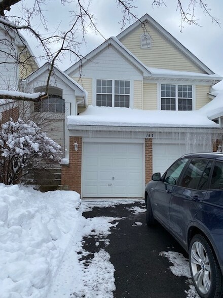 143 Bay Dr Unit 4, Itasca, IL 60143