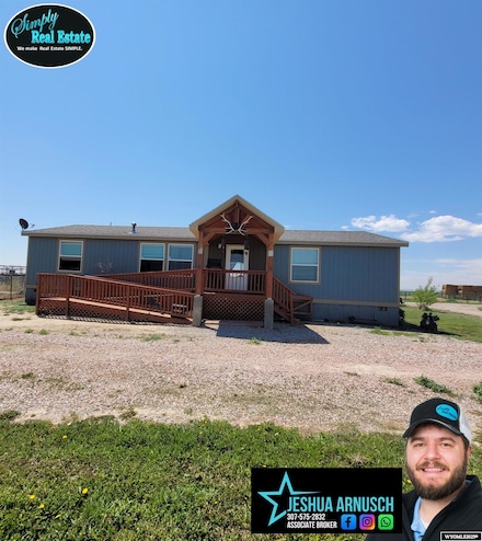 4871 Road 35, Yoder, WY 82244