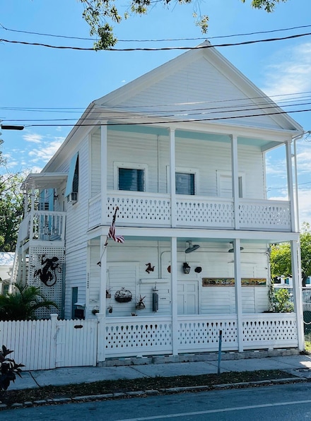1122 Simonton St, Key West, FL 33040