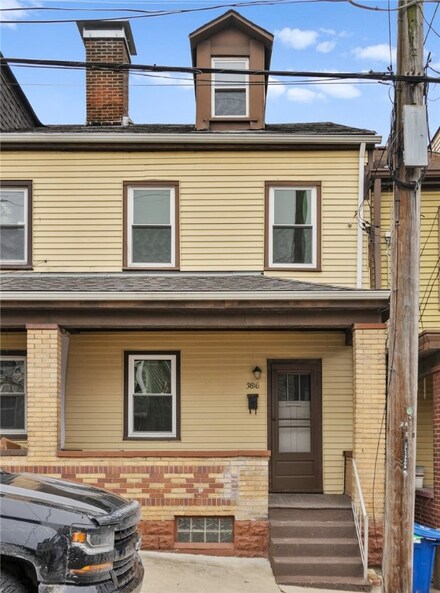 3816 Acorn St, Pittsburgh, PA 15207