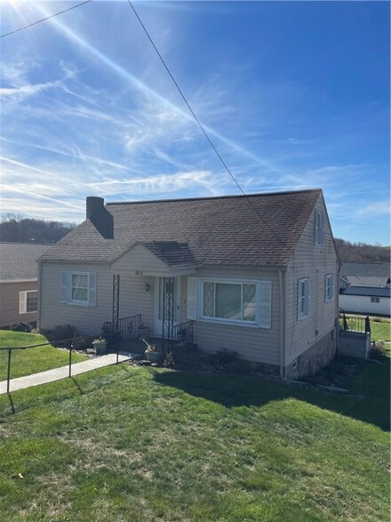 805 Painter St, Everson, PA 15631