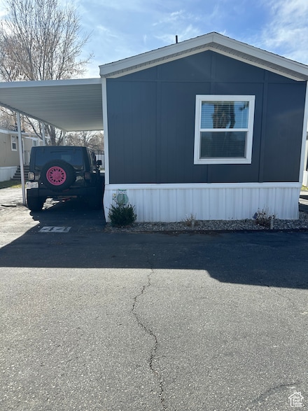 44 E Apollo Dr, Millcreek, UT 84124