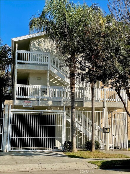 1140 Molino Ave Unit 5, Long Beach, CA 90804