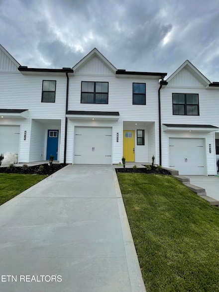 8833 Chapman Trace Way, Knoxville, TN 37920
