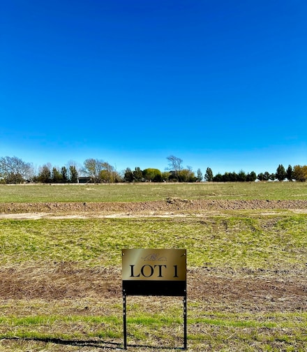 1 S Cypress St, Derby, KS 67037