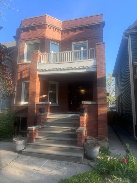 1519 W Granville Ave Unit G, Chicago, IL 60660