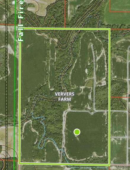 000 Gerrish Rd, Patoka, IL 62875