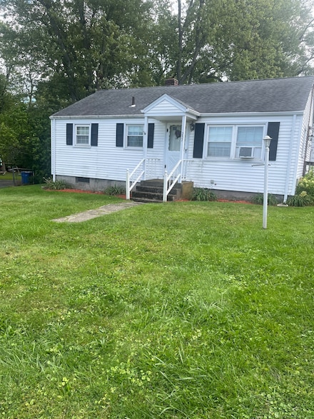 237 Mountain St, Hartford, CT 06106