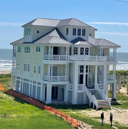 11359 Beachside Dr, Galveston, TX 77554