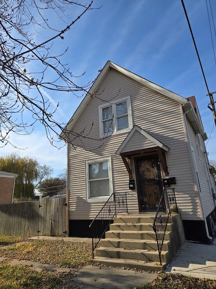 112 S 14th Ave, Maywood, IL 60153