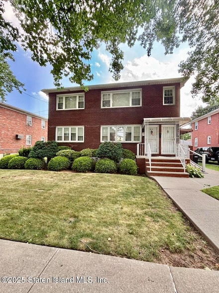 428 Cromwell Ave, Staten Island, NY 10305