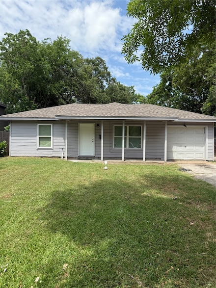 1116 Johnson St, Pasadena, TX 77506