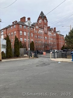 75 Wheeler Ave Unit 205, Bridgeport, CT 06606