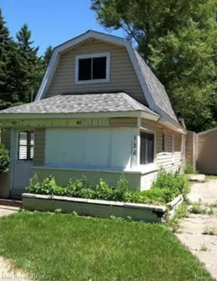 526 Saint Louis St, Ferndale, MI 48220