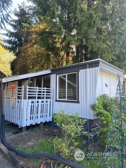 10515 Woodinville Dr Unit 96, Bothell, WA 98011