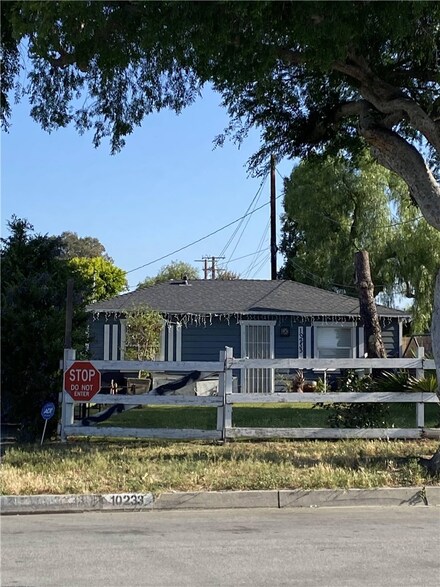 10231 Trabuco St, Bellflower, CA 90706