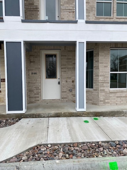 246 Harris St, Lewisville, TX 75057