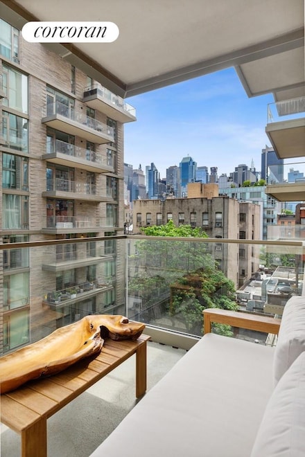 505 W 43rd St Unit 6K, New York, NY 10036