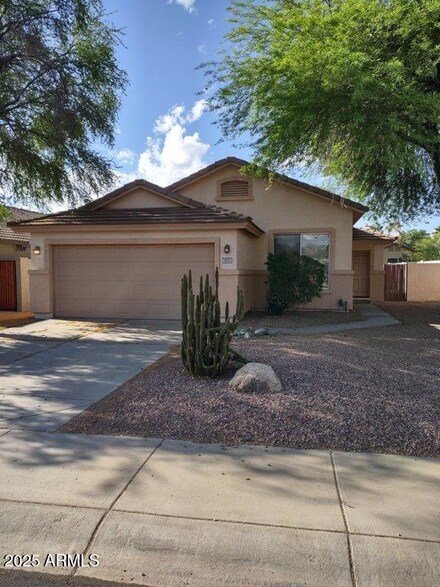 7671 W Via Montoya Dr, Peoria, AZ 85383