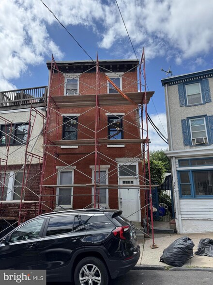 3645 Indian Queen Ln Unit 2, Philadelphia, PA 19129