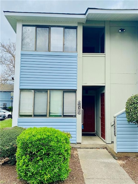 501 Abbot Muse Unit 2-104, Virginia Beach, VA 23452
