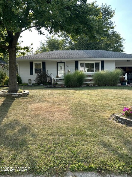 805 N Nixon Ave, Lima, OH 45805