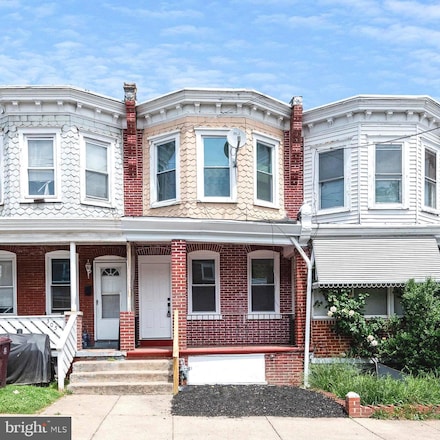 307 E 24th St, Wilmington, DE 19802