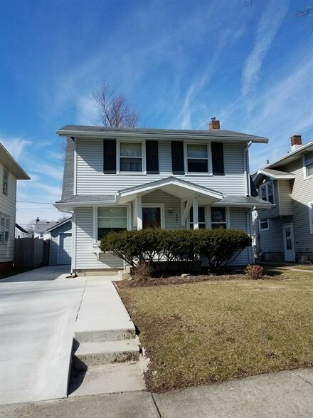 2001 Franklin Ave, Fort Wayne, IN 46808