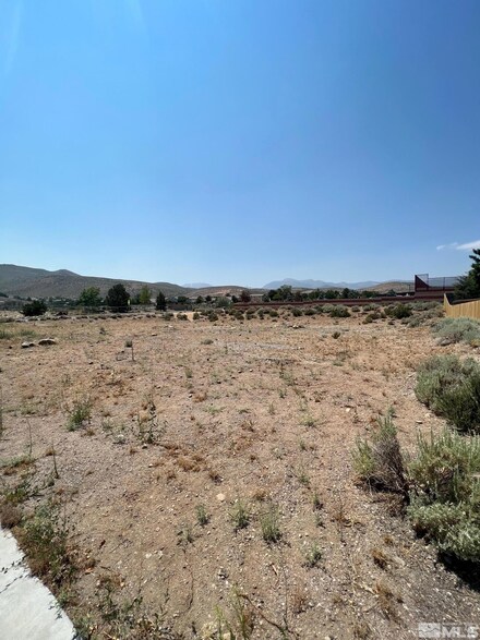 365 Kyle Ct, Reno, NV 89511